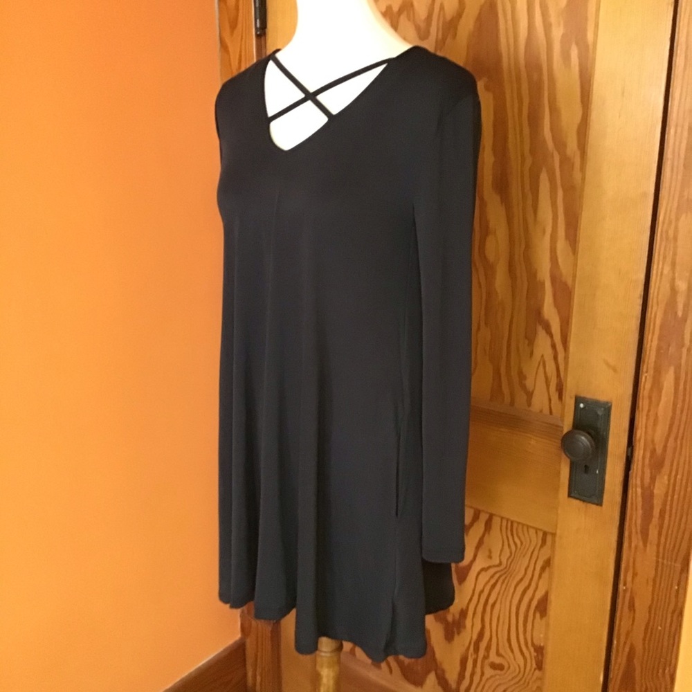 SOLD Gothic Alya flowy trendy black tunic - Picture 7 of 7